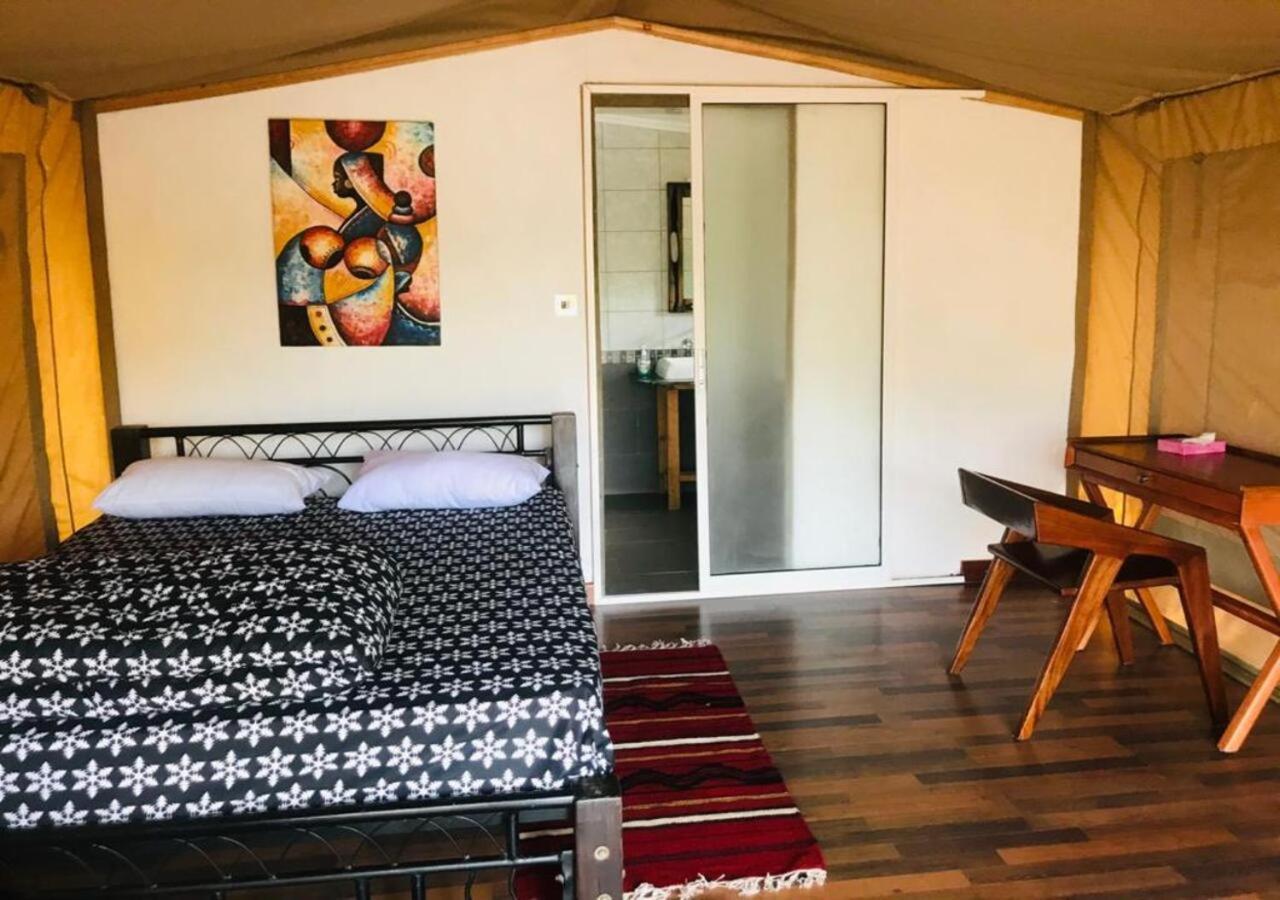 Oldonyo Orok Lodge Kajiado Exterior foto