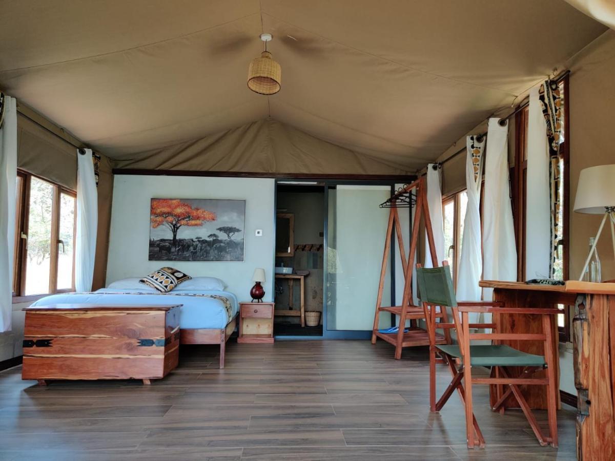 Oldonyo Orok Lodge Kajiado Exterior foto